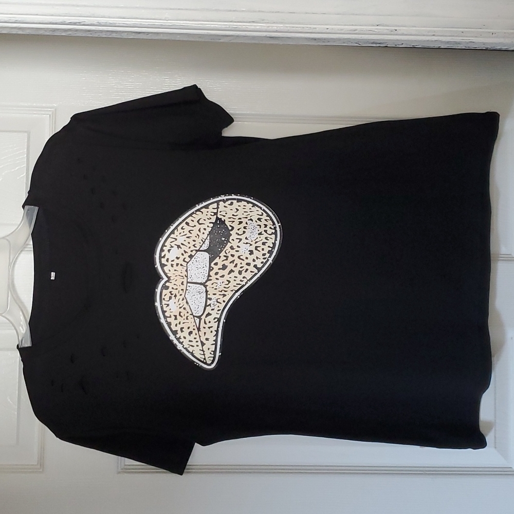Fashionable Tee